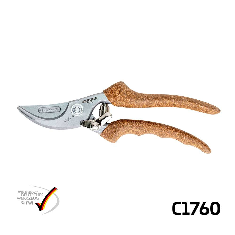 Now available in Australia through Cannings: Berger German-made hand shears with cork handles and a straight chrome-plated blade. Durable, ergonomic, and built for all-day pruning. 2
